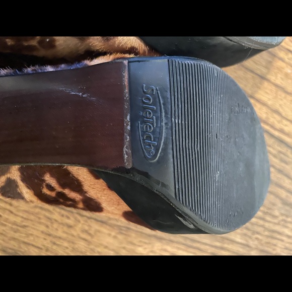 Stuart Weitzman leopard print heel - Picture 7 of 11